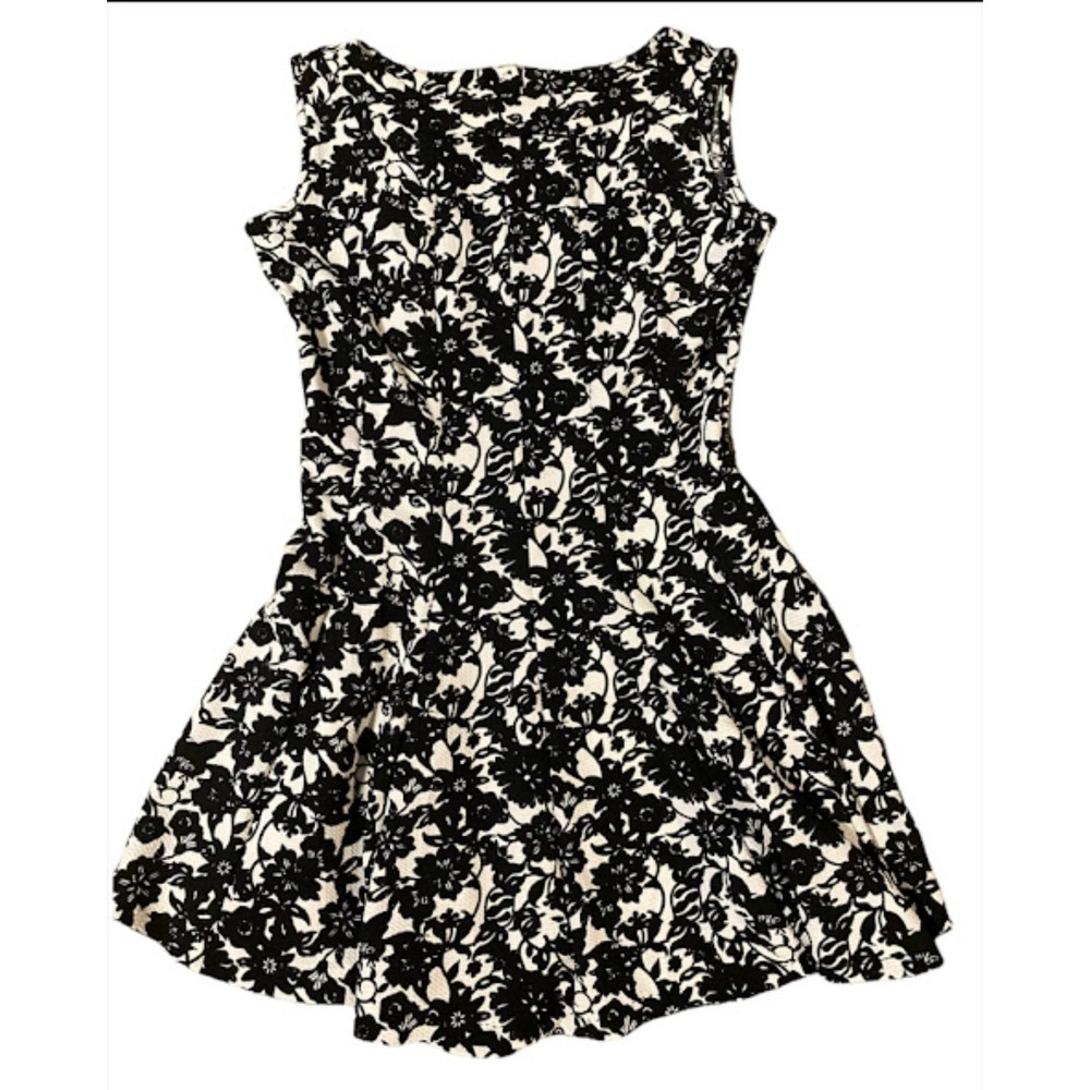 Haani Sleeveless Floral Black and White Dress PS